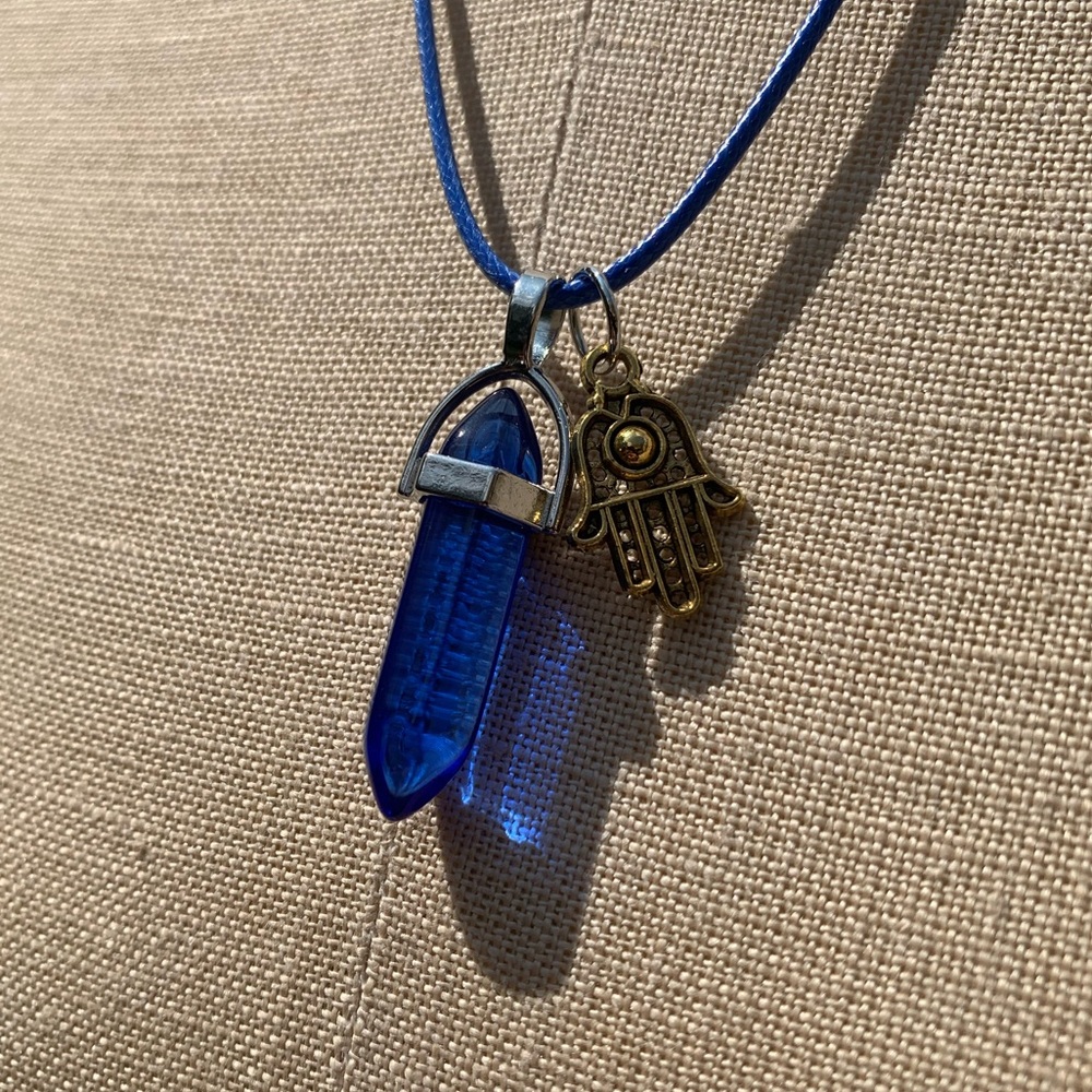 Handmade Cobalt Blue Resin Crystal Amulet Necklace & Hamsa Hand Charm - Picture 10 of 11